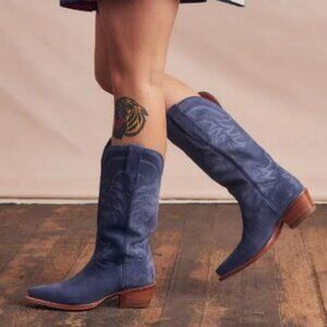 ISO Tecovas The Annie in Indigo Suede